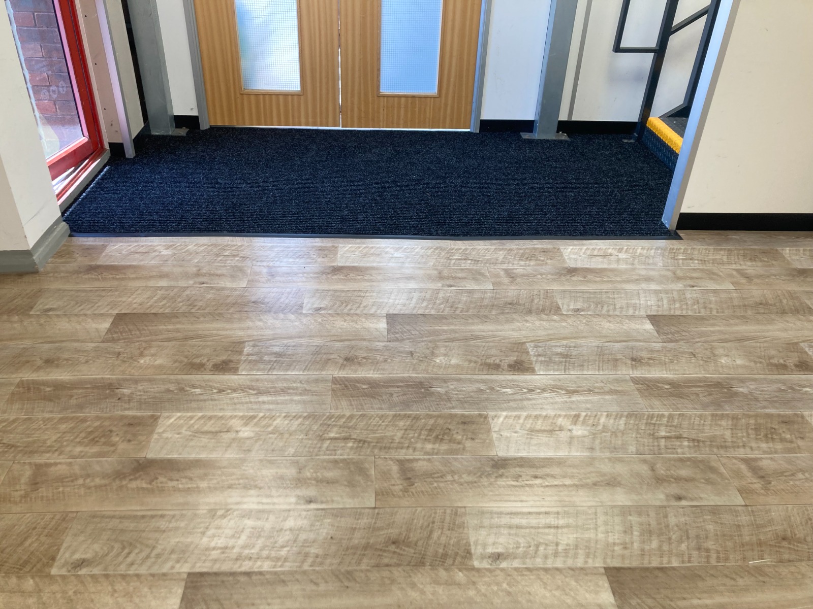 COMMERCIAL Polyflor Forest FX, Rural Deckwood 03
